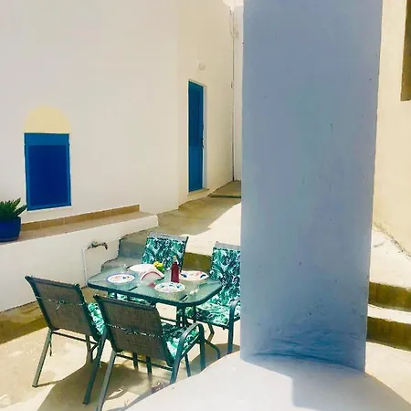 Mariza's Traditional House 1900 Soroni