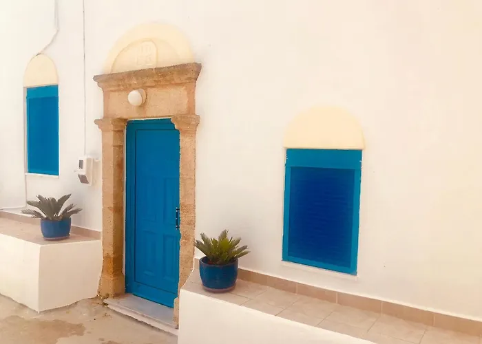 Mariza's Traditional House 1900 Soroni