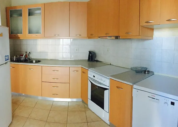 Mariza's Traditional House 1900 * Soroni