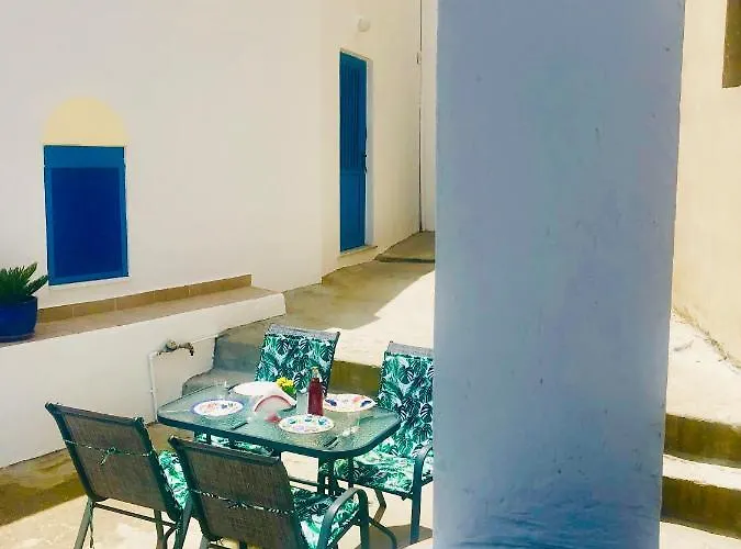 Mariza's Traditional House 1900 Soroni